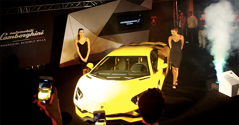 Illustration for article titled Here's What A Beverly Hills Lamborghini Party Looks Like
